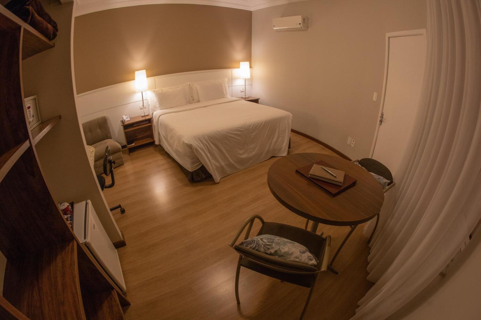 Planalto Select Hotel Ponta Grossa Esterno foto